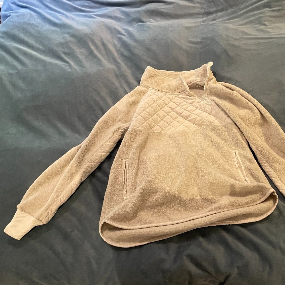 Abercrombie and Fitch Quilted Fleece